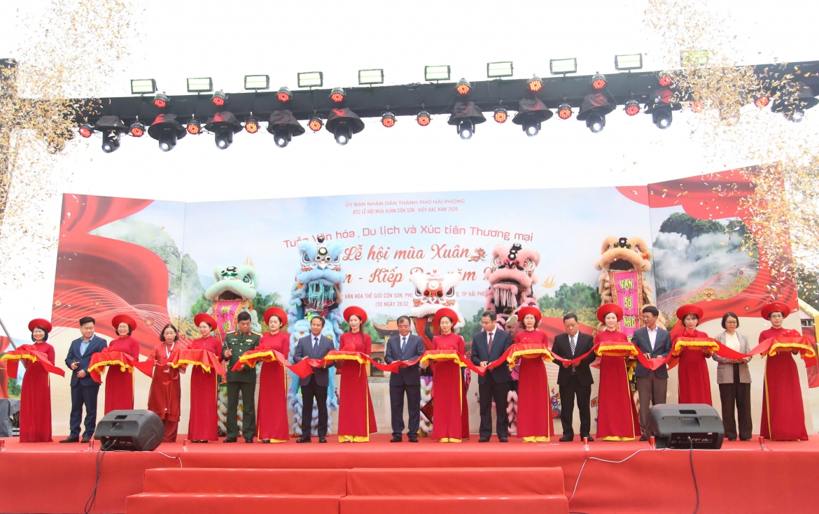 Khai mạc Tuần văn hóa, du lịch và xúc tiến thương mại Lễ hội mùa Xuân Côn Sơn - Kiếp Bạc năm 2026.