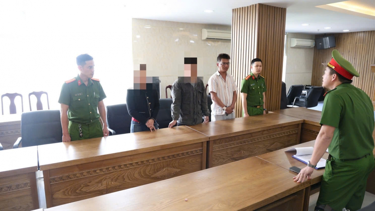 Công an khởi tố các đối tượng