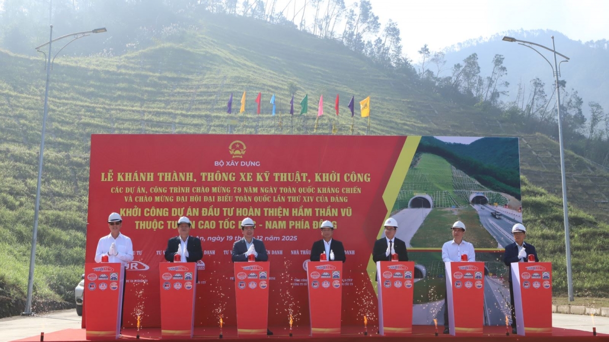 Hầm Thần Vũ hoàn thành dự án giúp tăng năng lực lưu thông và hiệu quả khai thác của tuyến cao tốc Diễn Châu - Bãi Vọt.