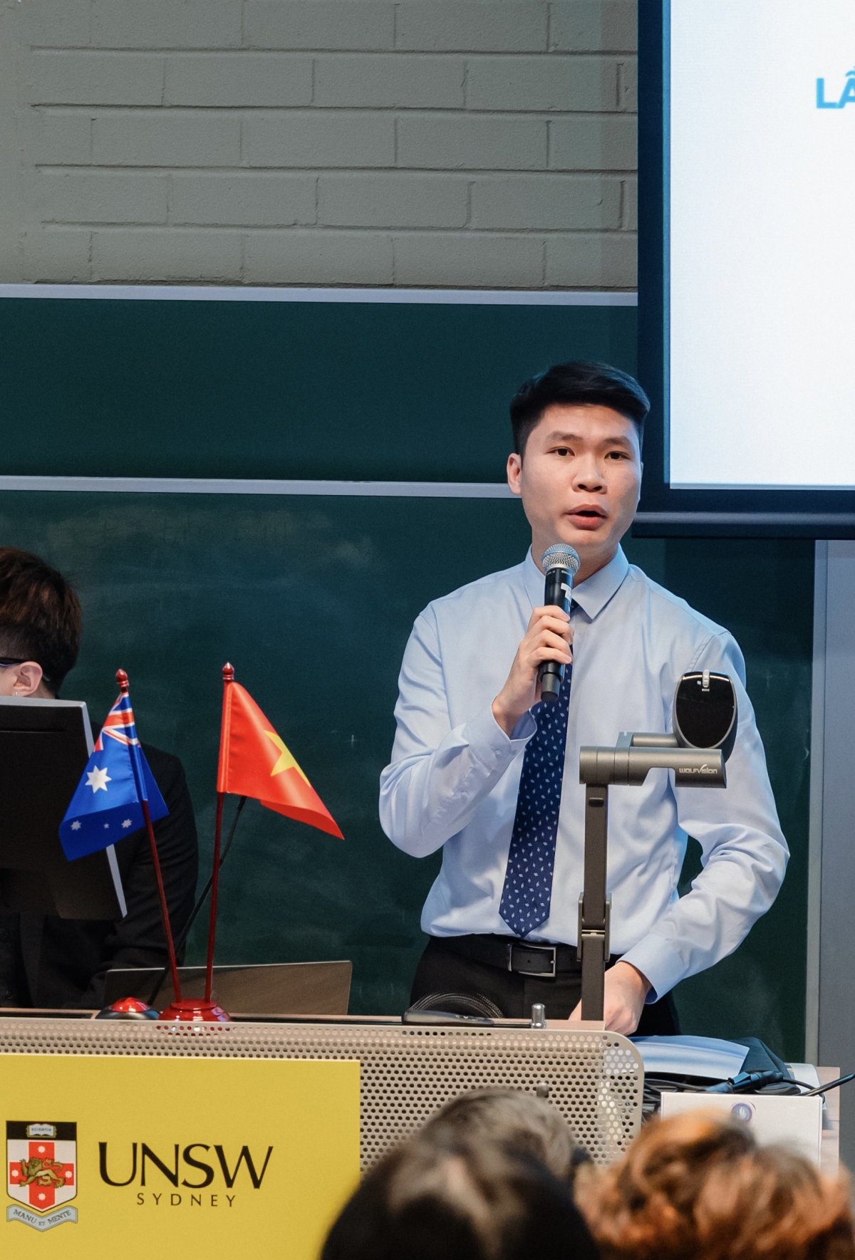 Anh Đặng Đình Hùng, Phó Chủ tịch Thường trực Hội Liên hiệp Sinh viên Việt Nam tại Australia. Ảnh: NVCC