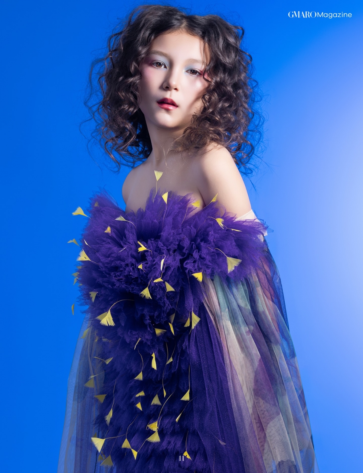 Emily đang ấp ủ thực hiện tuyển tập gần 200 ca khúc bằng ba ngôn ngữ Anh, Việt và Trung do chính mình sáng tác.