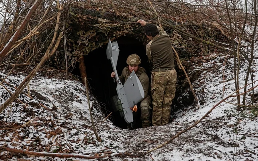 Hầm của lực lượng UAV Ukraine trên mặt trận Donetsk. Ảnh: Reuters.