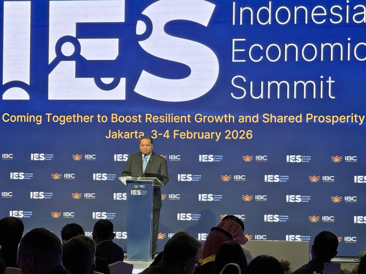Bộ trưởng Điều phối Kinh tế Indonesia ông Airlangga Hartarto phát biểu khai mạc Hội nghị IES 2026.