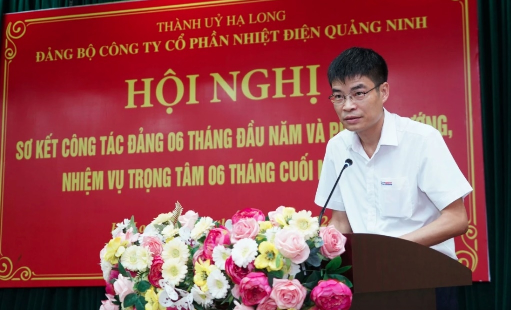 Ông Lê Việt Cường trước khi bị khởi tố. Ảnh: CTNĐ Quảng Ninh 