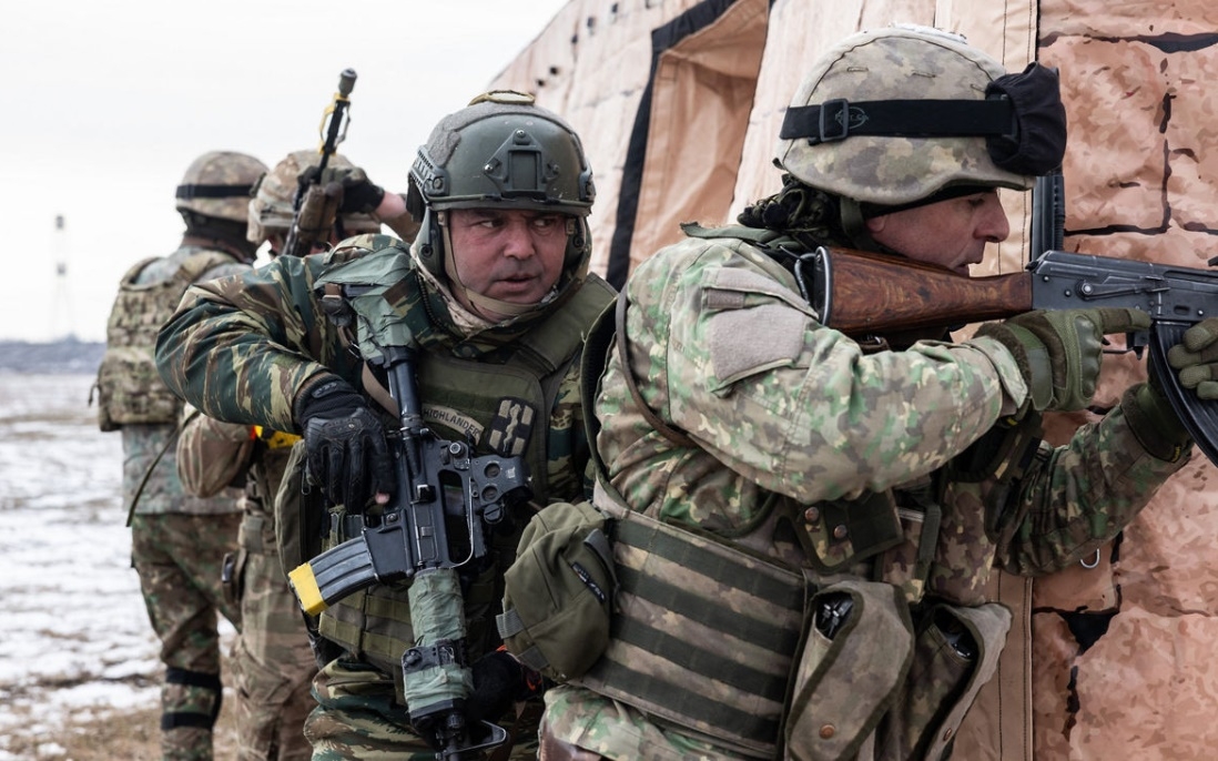 Binh sĩ NATO tập trận. Ảnh: NATO.