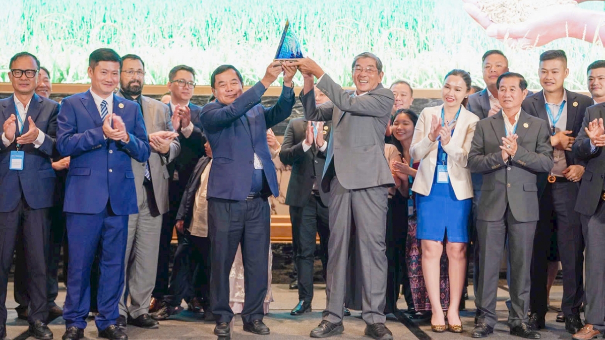 Giống ST25 được công nhận là gạo ngon nhất thế giới là sự kiện đáng tự hào của nhóm nghiên cứu của kỹ sư Hồ Quang Cua và các cộng sự