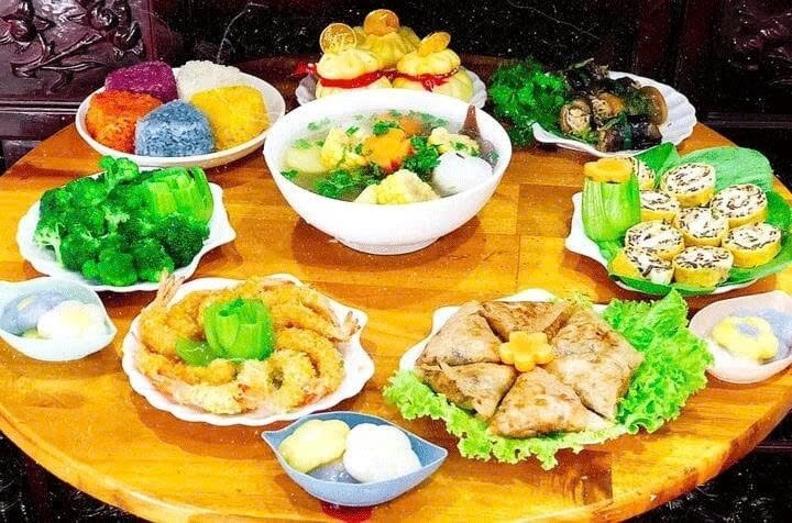 Mâm cúng Rằm tháng Giêng chuẩn bị chu đáo, đúng nghi thức không chỉ thể hiện lòng thành mà còn gửi gắm mong ước một năm mới hanh thông, thuận lợi