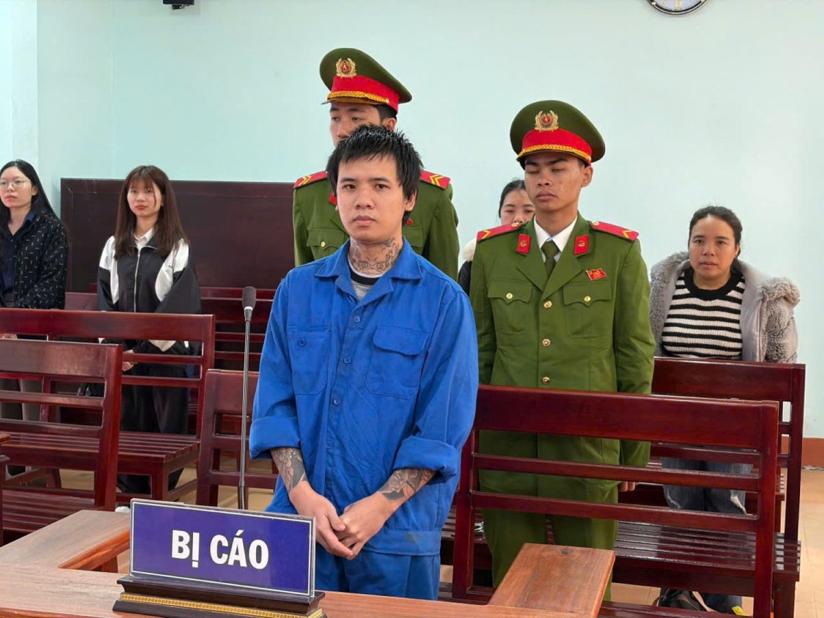 Phiên tòa xét xử sơ thẩm Nguyễn Hoàng Huy