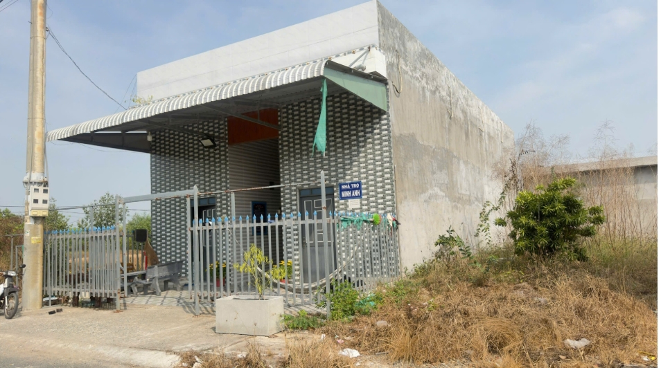 Nhà trọ nơi xảy ra vụ án mạng. Ảnh: MĐ