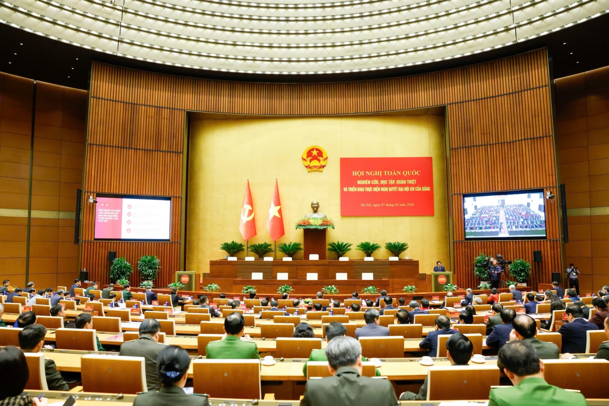 Toàn cảnh hội nghị.