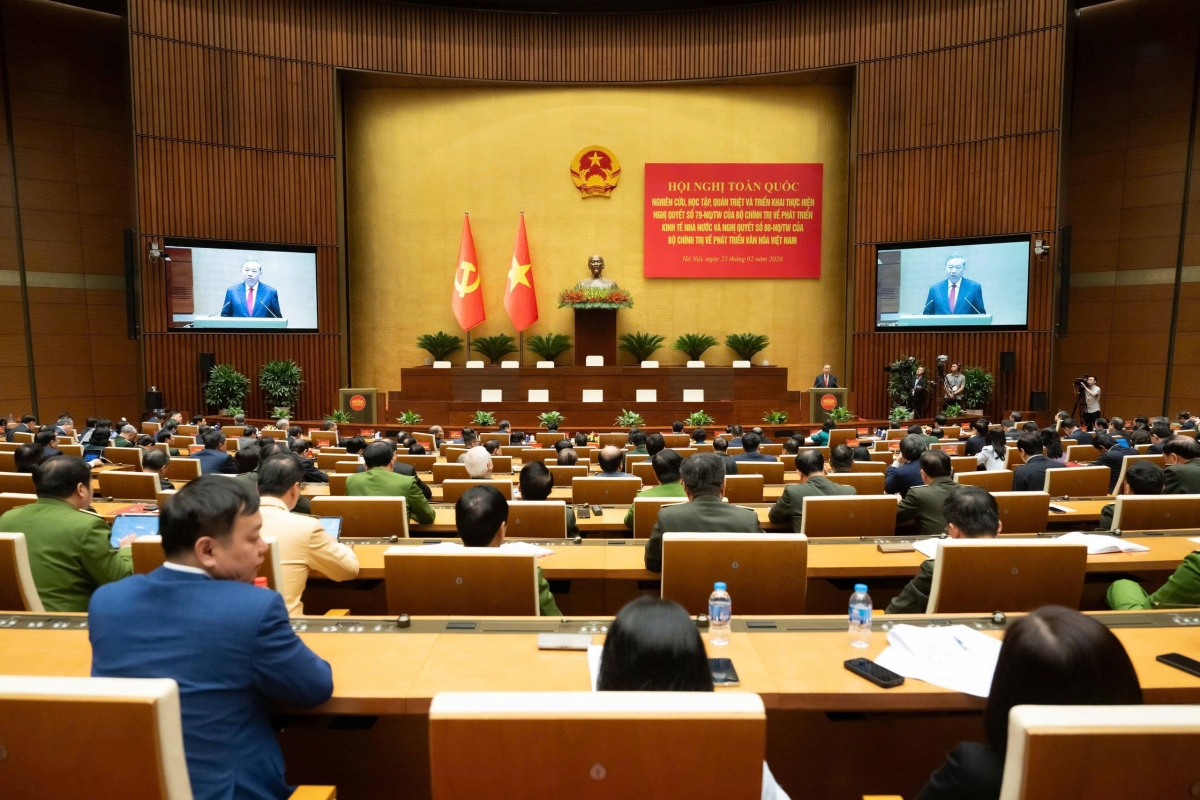Tổng Bí thư Tô Lâm khẳng định quyết tâm xây dựng nền kinh tế độc lập, tự chủ, năng động, hiệu quả gắn với hội nhập quốc tế sâu rộng và xây dựng nền văn hóa Việt Nam tiên tiến, đậm đà bản sắc dân tộc.