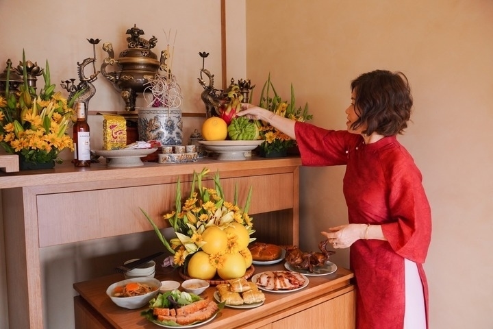 Cúng tất niên là một trong những nghi thức quan trọng dịp Tết Nguyên đán. (Ảnh: Nguyễn Hà Linh)