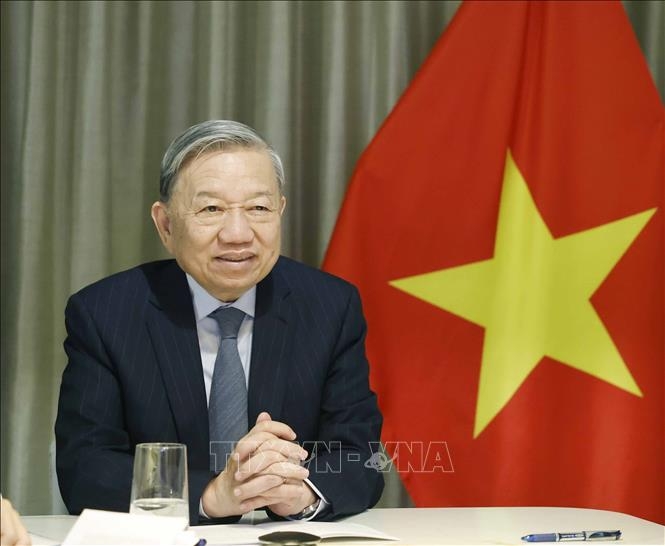 Tổng Bí thư Tô Lâm điện đàm với Thượng nghị sĩ Hoa Kỳ Bill Hagerty. Ảnh: Thống Nhất/TTXVN.