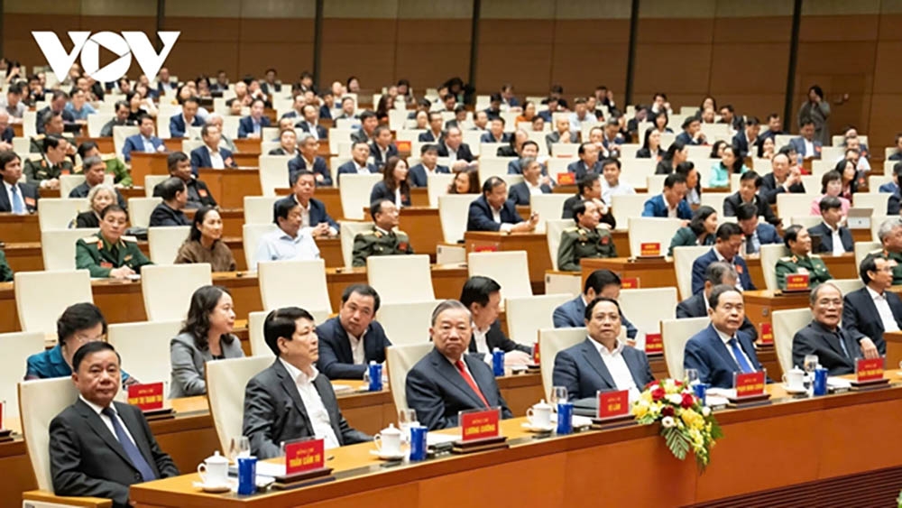 Tổng Bí thư Tô Lâm và các Lãnh đạo, nguyên Lãnh đạo Đảng, Nhà nước dự hội nghị tại Hội trường Diên Hồng, Nhà Quốc hội.