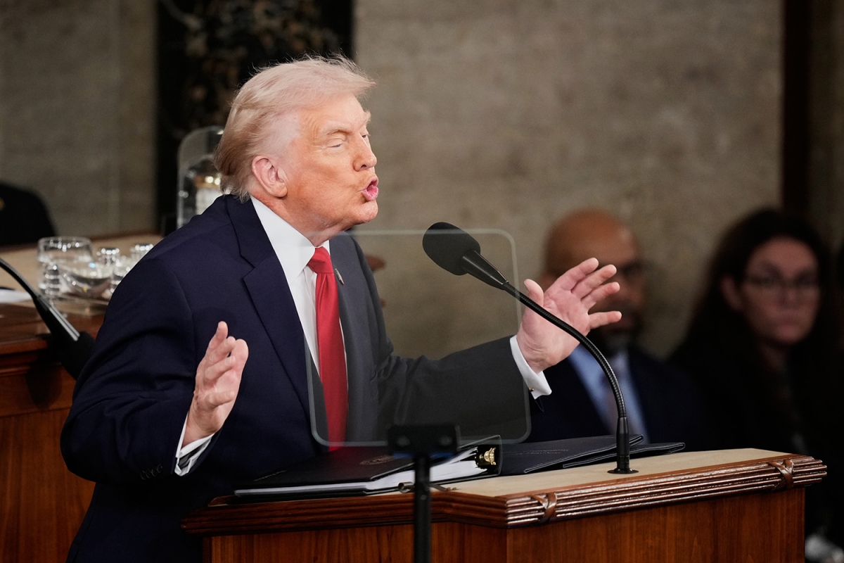 Tổng thống Trump cho rằng Iran chưa đưa ra cam kết then chốt về chương trình hạt nhân. Ảnh: AP