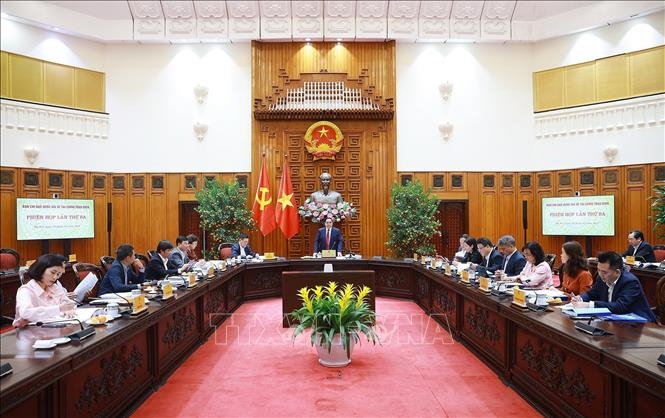 Thủ tướng Phạm Minh Chính chủ trì Phiên họp lần thứ ba của Ban Chỉ đạo quốc gia về tài chính toàn diện (Ảnh: Dương Giang/TTXVN)