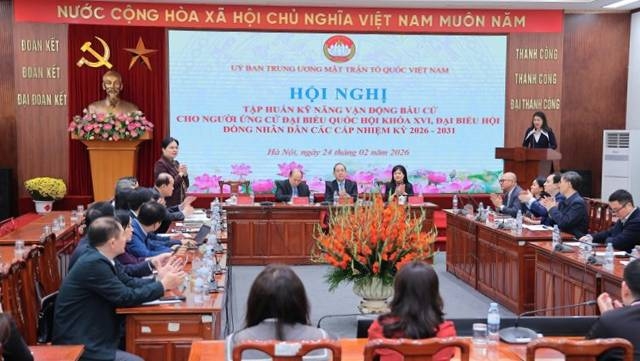 Ngày 24/2, Ủy ban Trung ương MTTQ Việt Nam tổ chức Hội nghị trực tiếp kết hợp trực tuyến tập huấn kỹ năng vận động bầu cử cho người ứng cử đại biểu Quốc hội khóa XVI, đại biểu HĐND các cấp nhiệm kỳ 2026 - 2031. ảnh: Hoài Nam