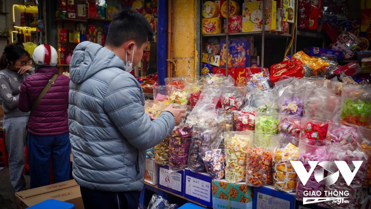 Từ những món đồ truyền thống đến các sản phẩm cách tân...