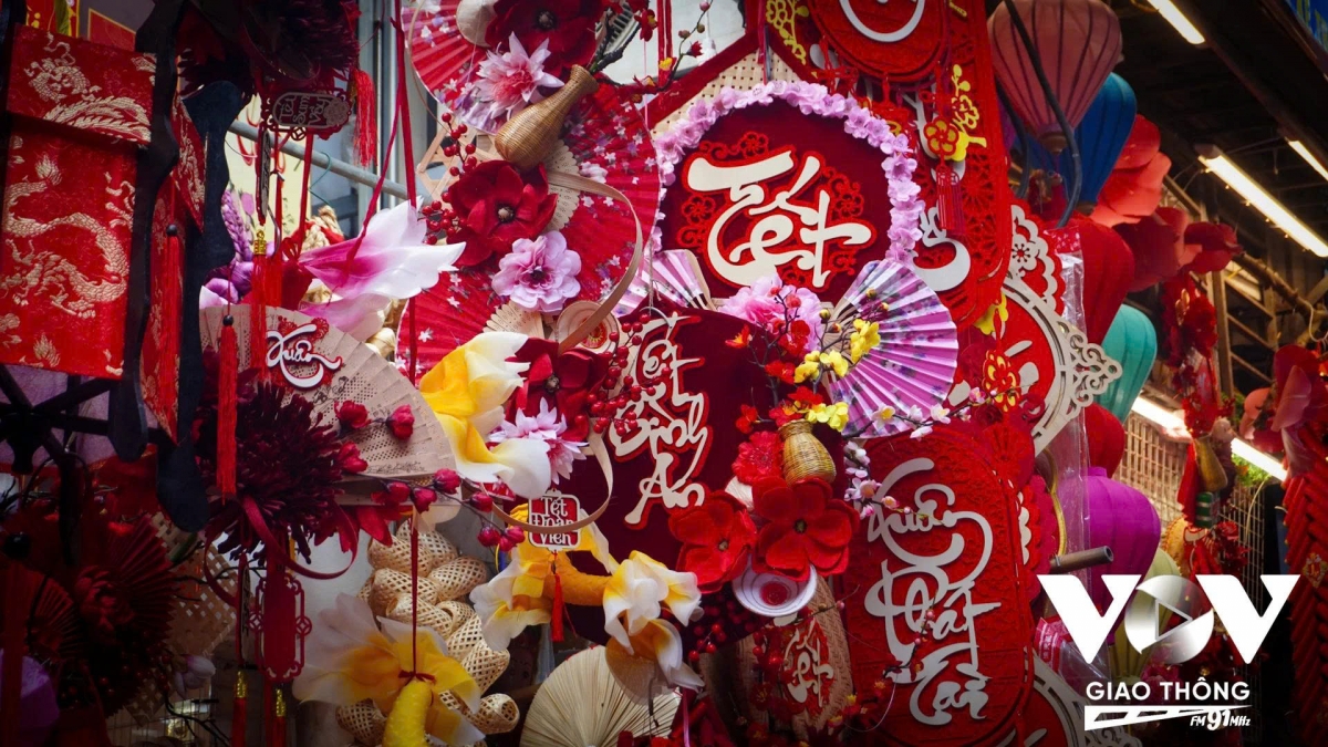 Câu đối treo cửa mang ý nghĩa may mắn