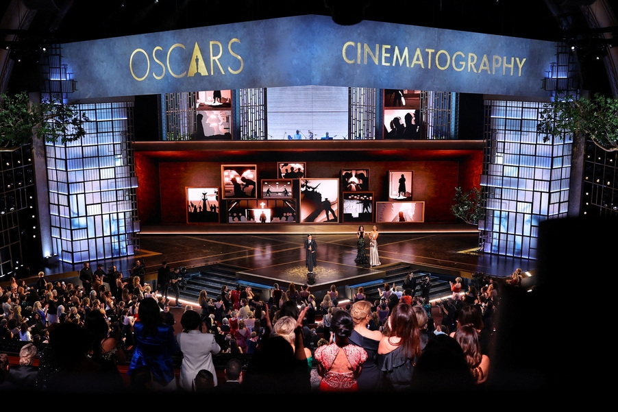 Lễ trao giải Oscar lần thứ 98 đã khép lại tại Nhà hát Dolby (Los Angeles, Mỹ) với nhiều bất ngờ. Bộ phim “One Battle After Another” giành chiến thắng ở hạng mục quan trọng nhất – “Phim hay nhất”, khép lại một mùa giải thành công với 6 tượng vàng Oscar.