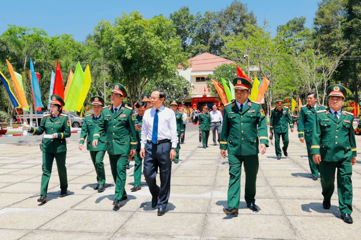 Tham quan Trường Thiếu sinh quân miền Nam (ảnh: Lê Trầm)