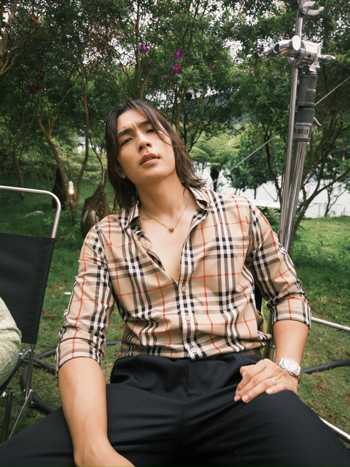 Tạo hình của Quốc Anh trong "Thỏ ơi!!". Ảnh: FBNV