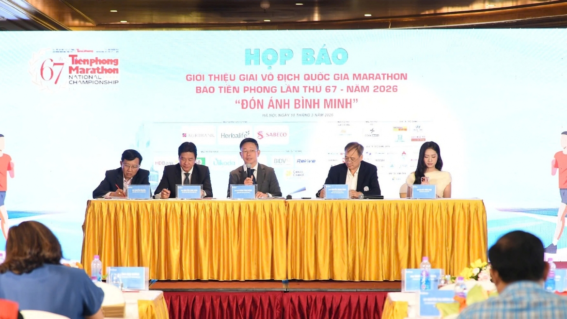 Quang cảnh buổi họp báo Giải Vô địch quốc gia Marathon - Báo Tiền Phong lần thứ 67 năm 2026.