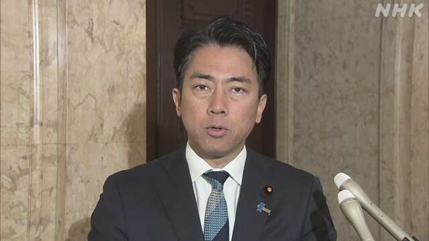 Bộ trưởng Quốc phòng Shinjiro Koizumi cho rằng, việc phong tỏa eo biển Hormuz chưa cấu thành tình huống đe dọa đến sự tồn tại của Nhật Bản. (Ảnh: NHK)