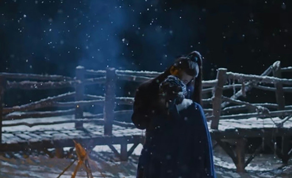 Những đoạn clip về nụ hôn này đã lan truyền chóng mặt trên các nền tảng mạng xã hội.