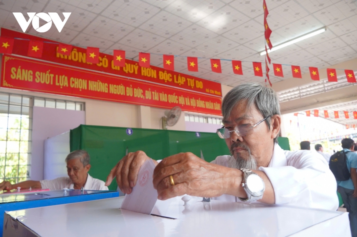 Cử tri phải hiểu rõ các quy định của bầu cử, quy trình bầu cử như thế nào và cử tri sẽ làm theo các bước đó.
