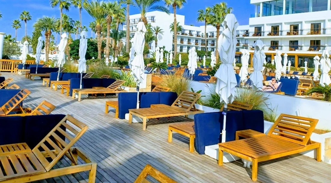 Ngành du lịch Síp chịu thiệt hại dù không bị cuốn vào cuộc xung đột Trung Đông. Nguồn: Kyriacos Nicolaou/Cyprus Mail