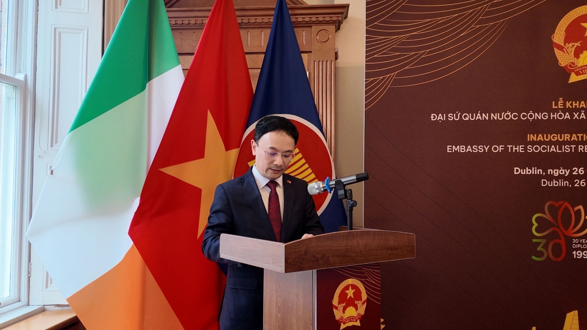 Đại sứ Việt Nam tại Ireland Phạm Toàn Thắng nhấn mạnh việc khai trương Đại sứ quán đầu tiên của Việt Nam tại Ireland cho thấy những triển vọng hợp tác mới giữa hai nước. Ảnh: Bộ Ngoại giao.