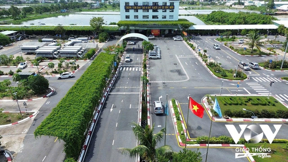dao_tao_lai_xe.jpg