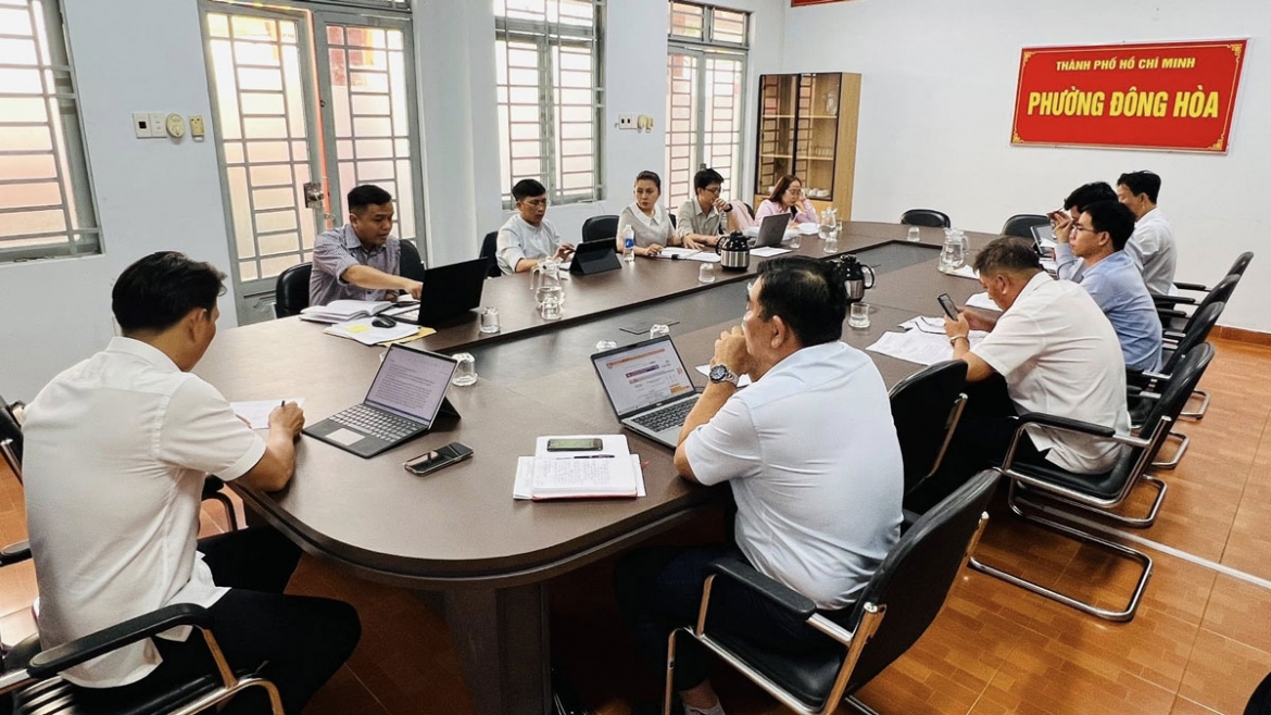 Phường Đông Hòa liên tục tổ chức các cuộc họp để đẩy nhanh tiến độ giải phóng mặt bằng