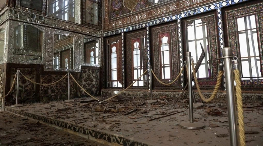 Đống đổ nát bên trong Cung điện Golestan ở Tehran sau cuộc tấn công của Israel và Mỹ ngày 3/3. Ảnh: Reuters.
