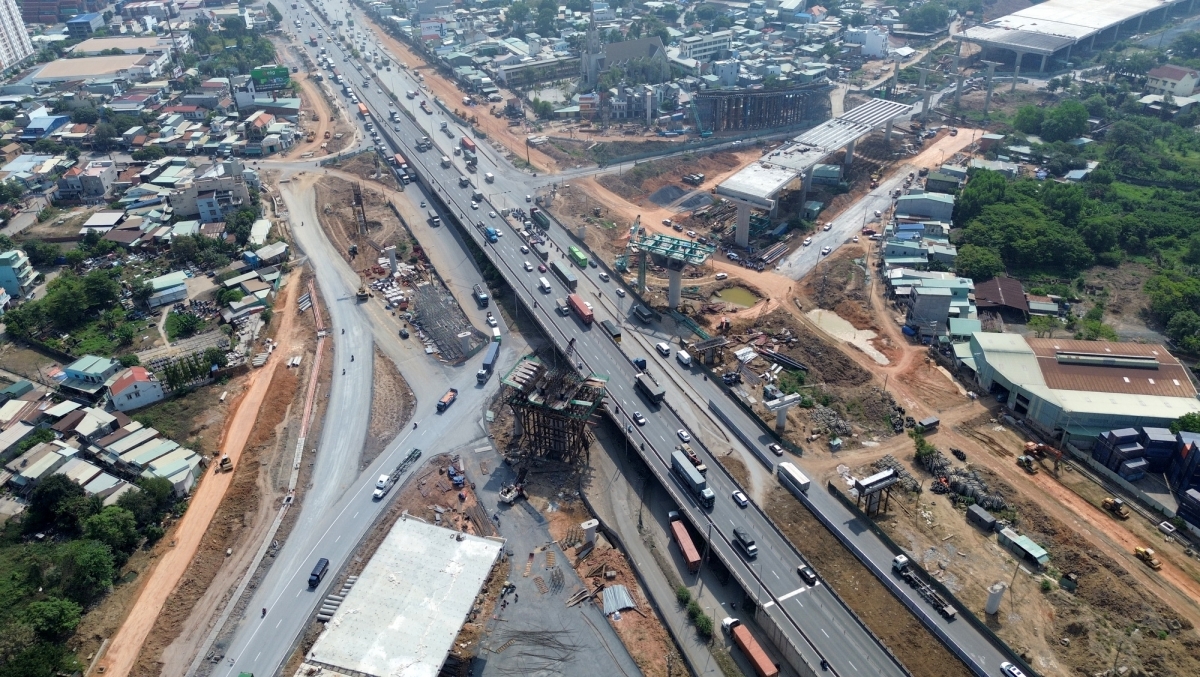 Nút giao Tân Vạn (ảnh: M.Q)