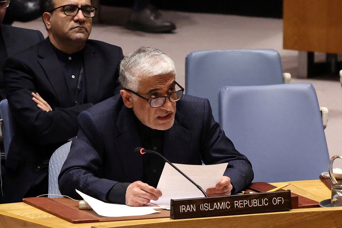 Đại sứ Iran tại Liên hợp quốc Amir-Saeid Iravani phát biểu tại phiên họp của Hội đồng Bảo an về tình hình Trung Đông ngày 11/3/2026. Ảnh: Reuters