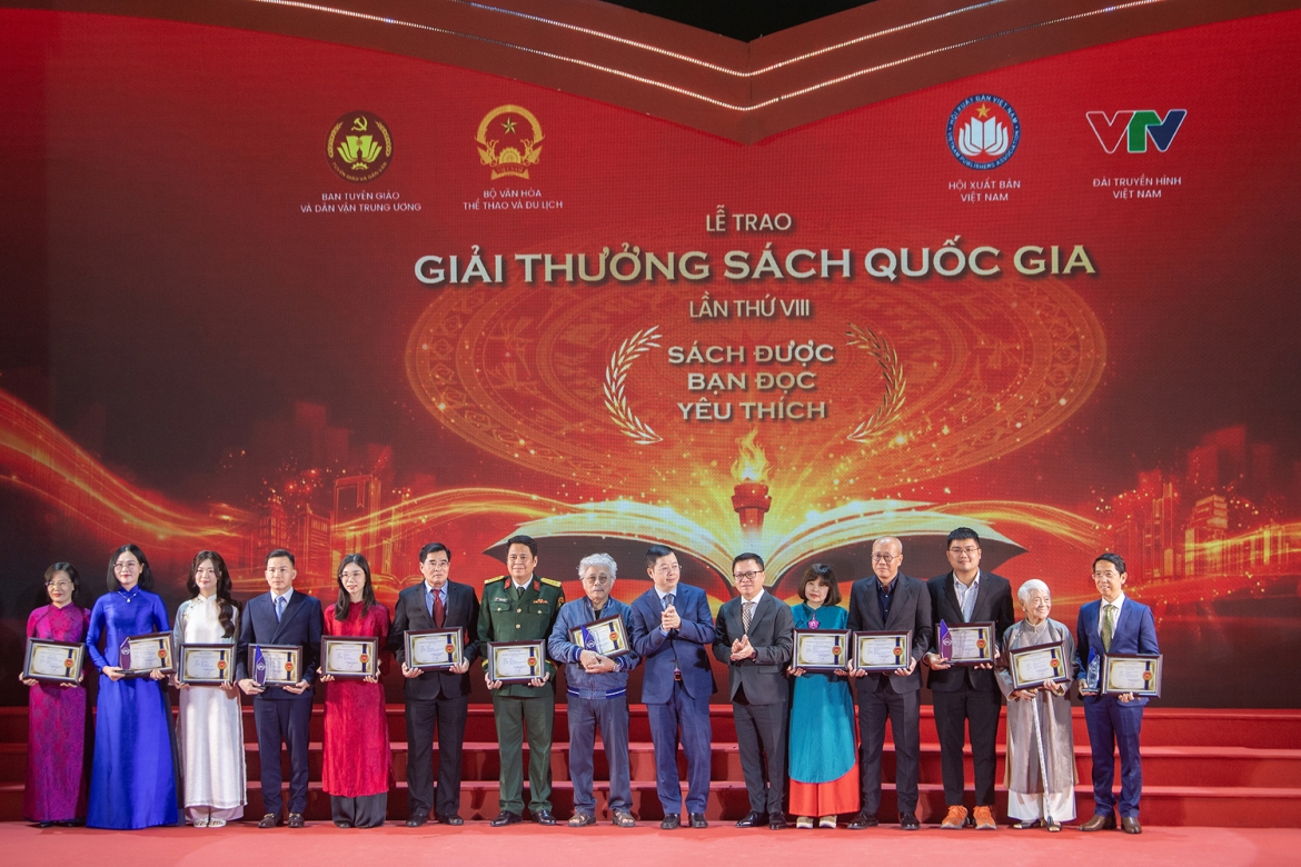 Hạng mục Sách được bạn đọc yêu thích tiếp tục ghi nhận sự quan tâm của công chúng đối với các tác phẩm có sức lan tỏa rộng rãi. 