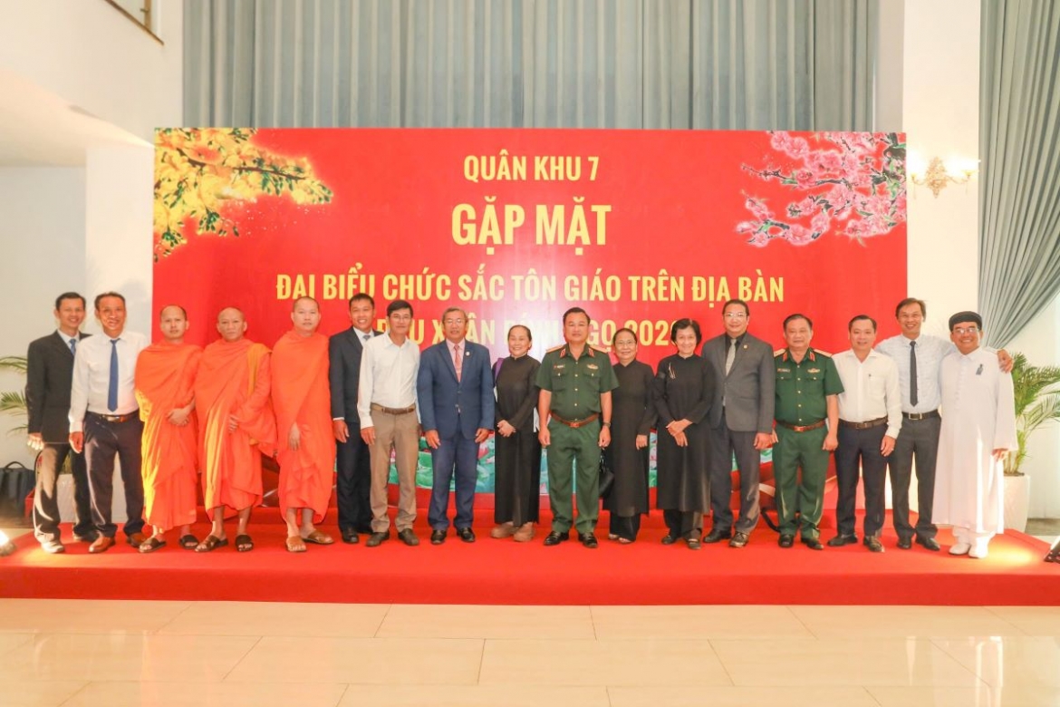 Các đại biểu chức sắc các tôn giáo tham dự buổi gặp mặt đầu Xuân Bính Ngọ 2026 tại TP.HCM.