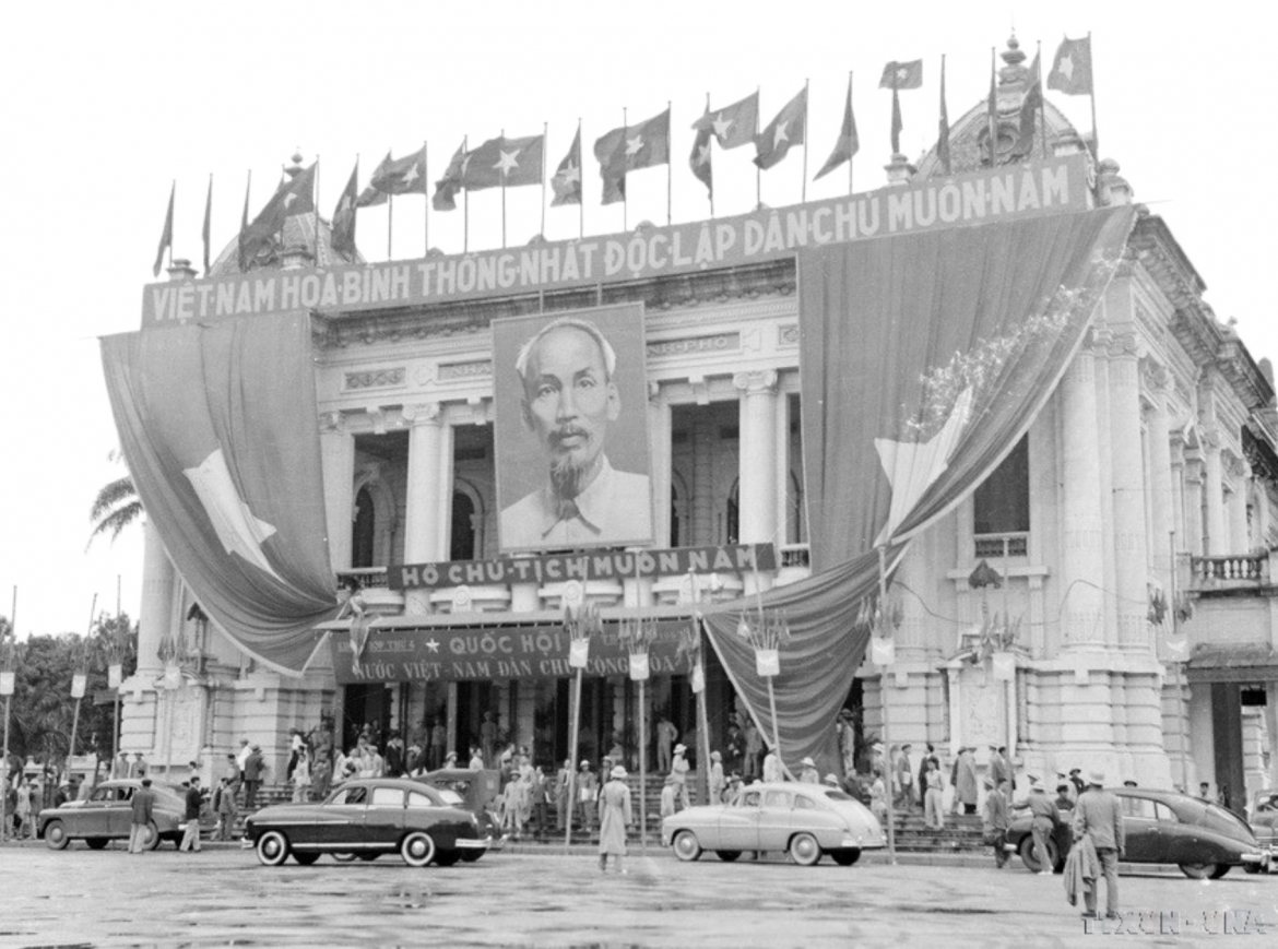 Nhà hát lớn Hà Nội nơi diễn ra kỳ họp thứ 4, Quốc hội khóa I (20/3/1955). (Ảnh: TTXVN)