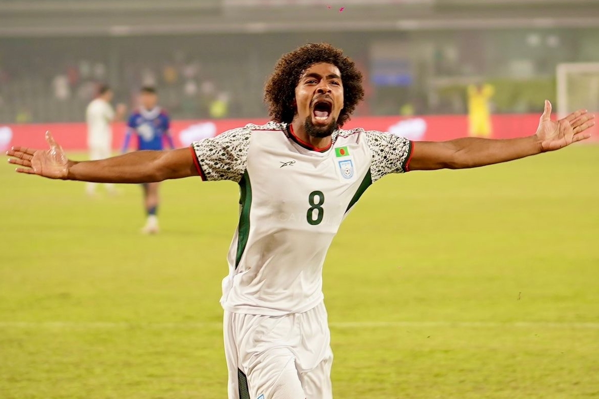 Tiền vệ Hamza Choudhury. (Ảnh: LĐBĐ Bangladesh)