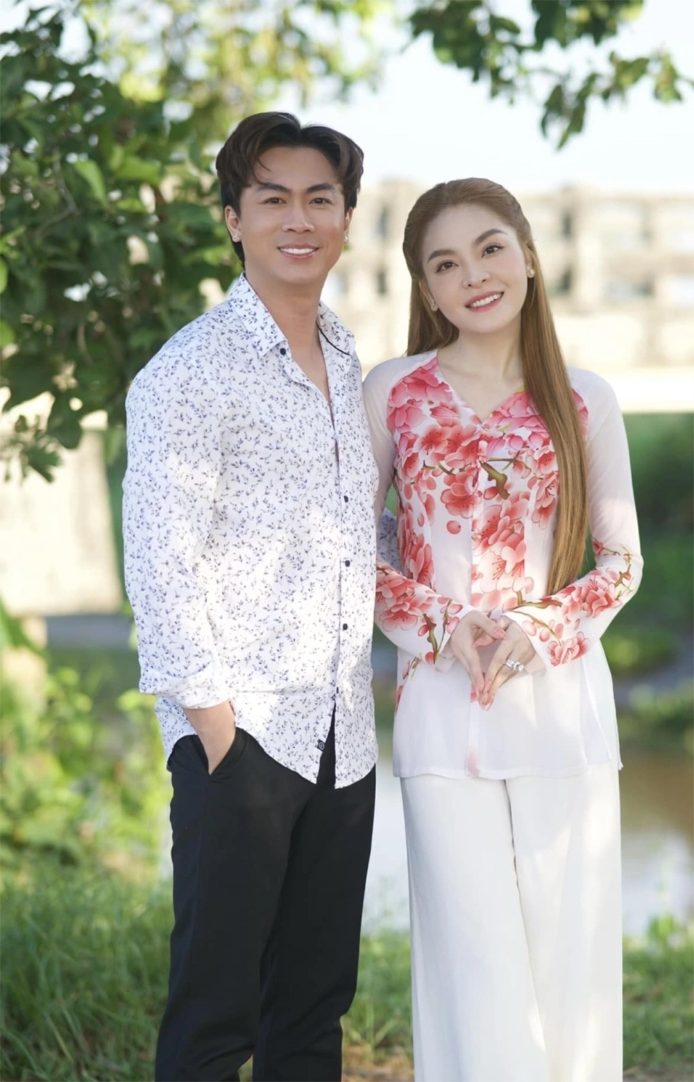 Hồ Việt Trung và Saka Trương Tuyền song hành từ giữa năm 2024, khi cùng ra mắt sản phẩm “Gặp được nhau” do Hoàng Minh sáng tác.