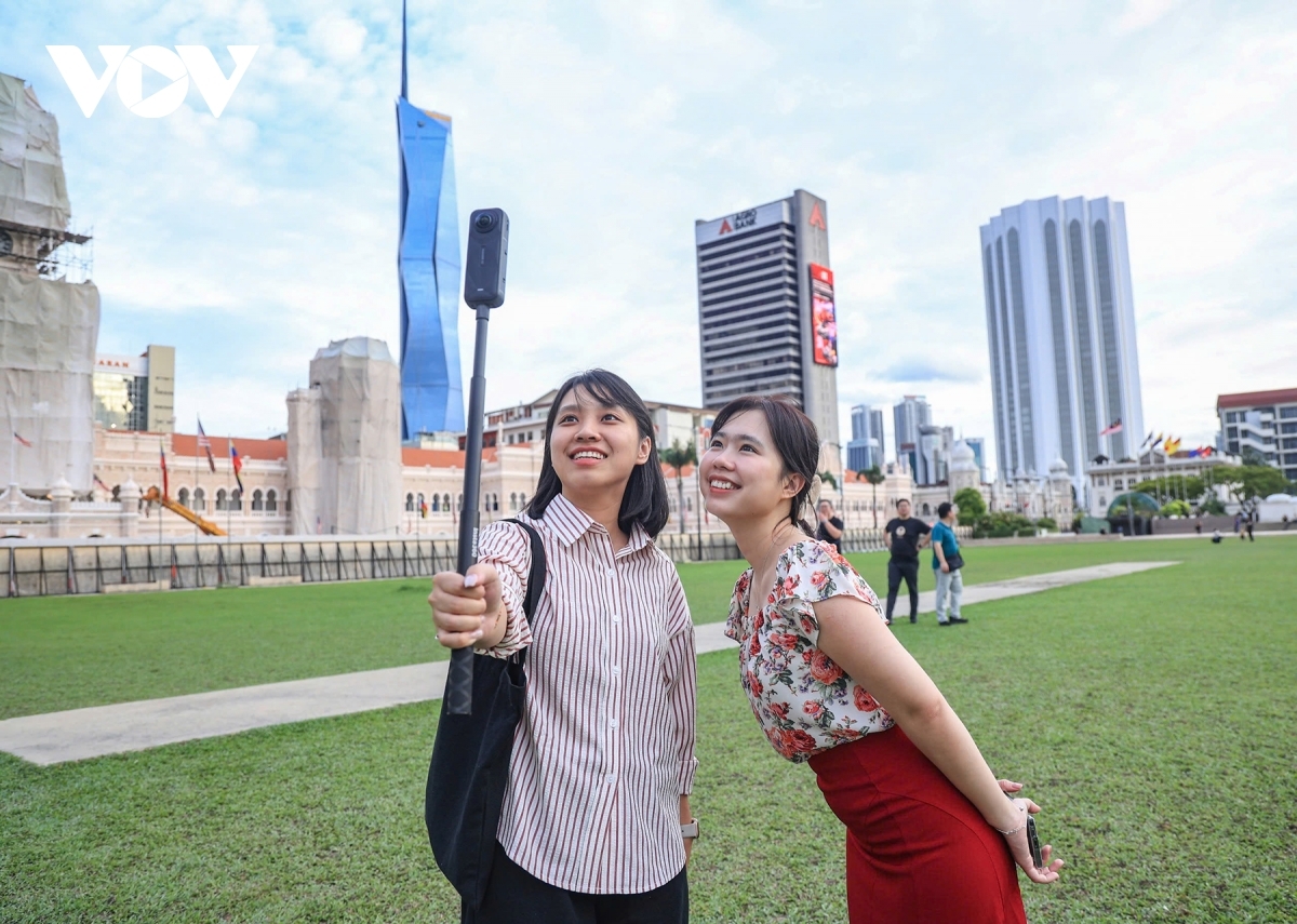 Du khách tham quan tại Kuala Lumpur, Malaysia.