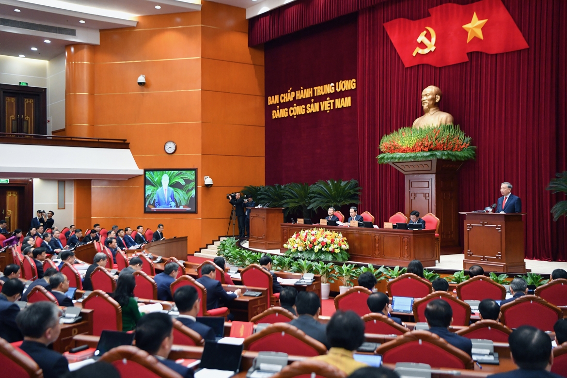 Hội nghị lần thứ 2 Ban Chấp hành Trung ương Đảng khóa XIV