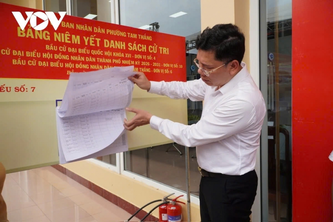 Kiểm tra công tác chuẩn bị tại 4 khu vực bầu cử sớm ở TP.HCM