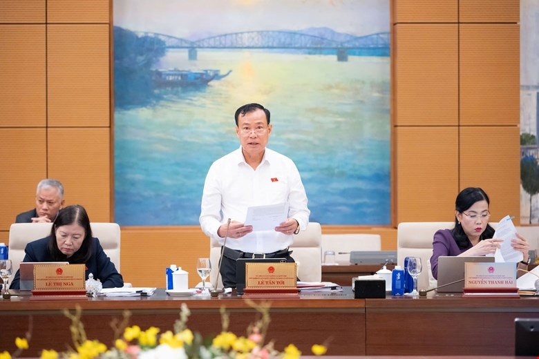 Chủ nhiệm Ủy ban Quốc phòng, An ninh và Đối ngoại của Quốc hội Lê Tấn Tới