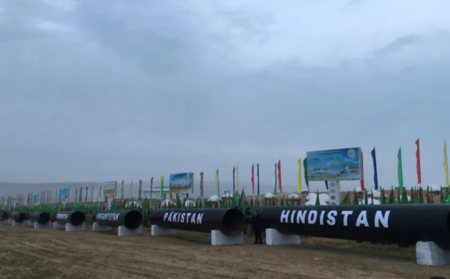 Một đường ống của Pakistan. Ảnh: Reuters