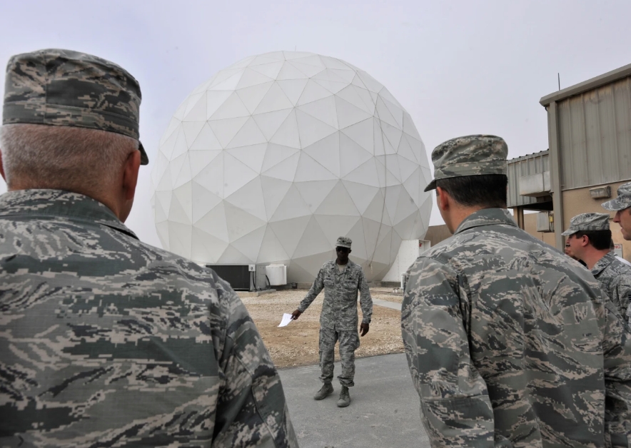 Binh sỹ Mỹ tại căn cứ quân sự Al Udeid ở Qatar. Ảnh: AP