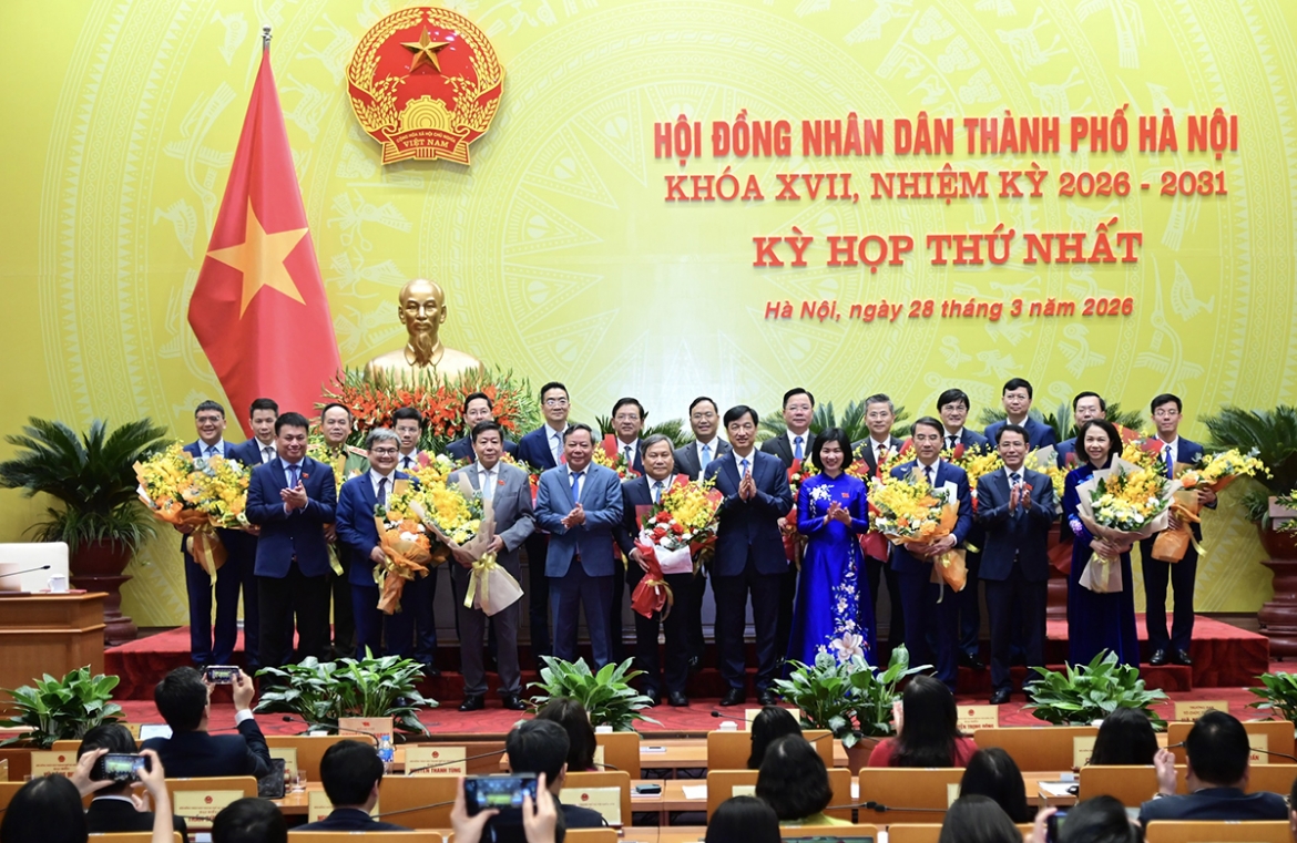 Tại kỳ họp thứ nhất, HĐND TP Hà Nội khóa XVII đã bầu ông Vũ Đại Thắng giữ chức Chủ tịch UBND Thành phố. Các ông Dương Đức Tuấn, Nguyễn Xuân Lưu, bà Vũ Thu Hà, ông Trương Việt Dũng giữ chức Phó Chủ tịch UBND Thành phố nhiệm kỳ 2026–2031 cùng 17 Ủy viên UBND TP Hà Nội