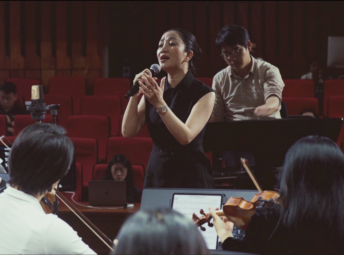 Ca sĩ Phạm Thu Hà